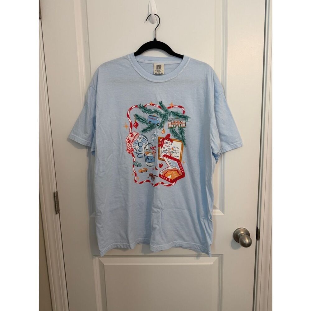 Comfort Colors Home Alone Christmas Graphic T-Shirt XL Light Blue